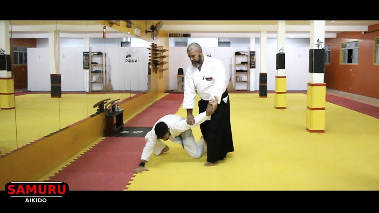 Técnicas para exame 5° Kyu (Faixa Branca para Amarela) - Samuru