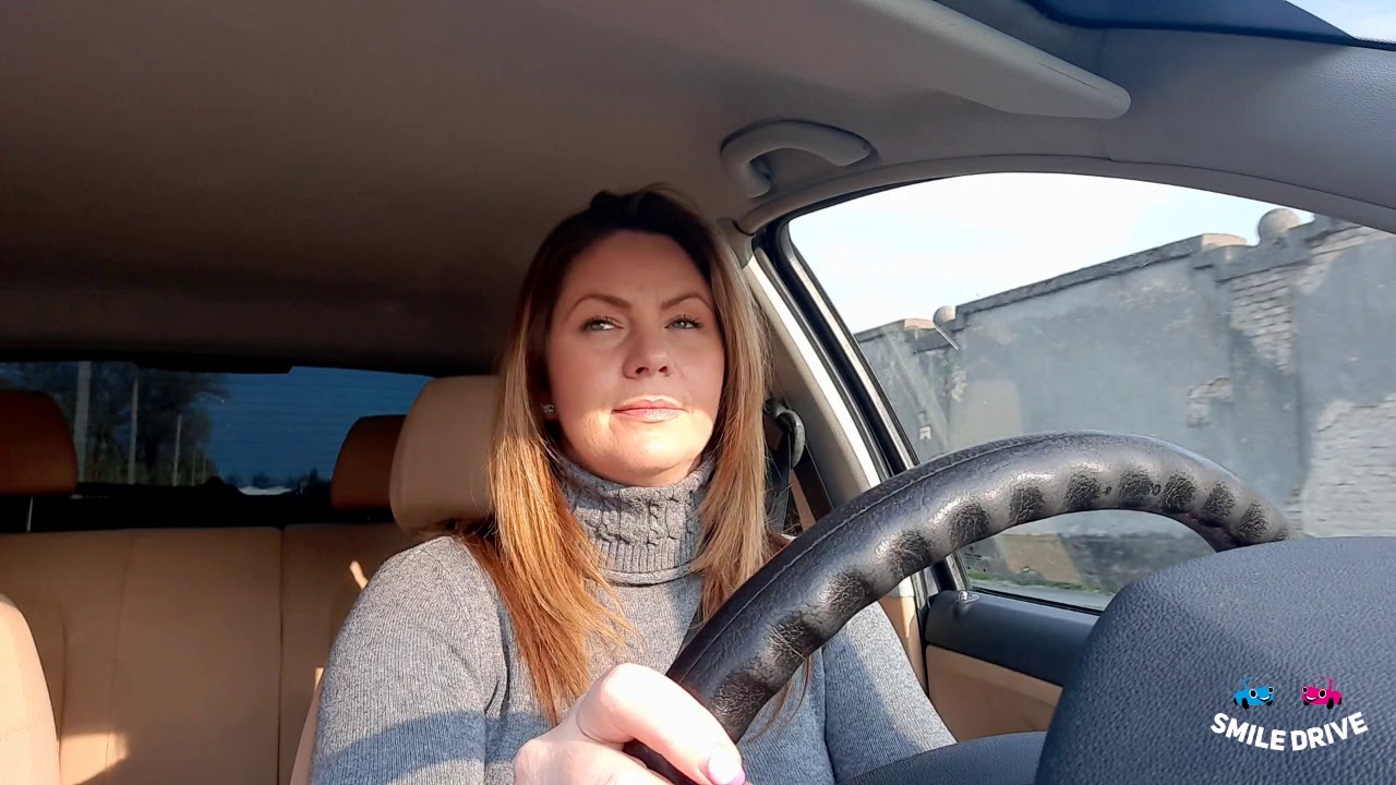Megfordulás egy ívben („U” megfordulás)