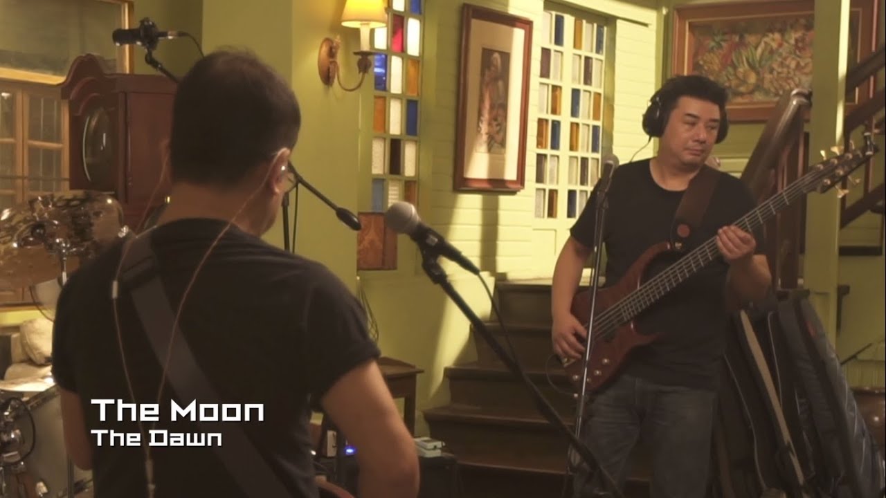 THE MOON - The Dawn Live 