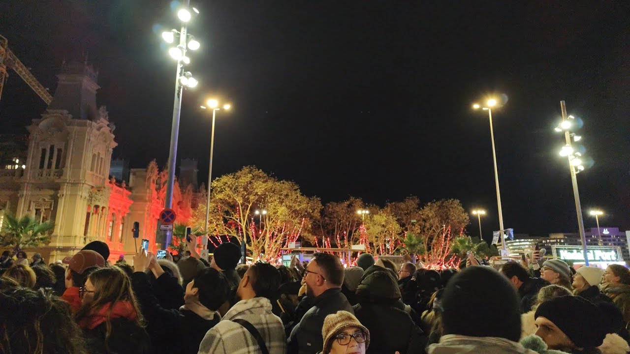 Короли едут! Cabalgata de Reyes Magos de Barcelona 5 января 2026 г.