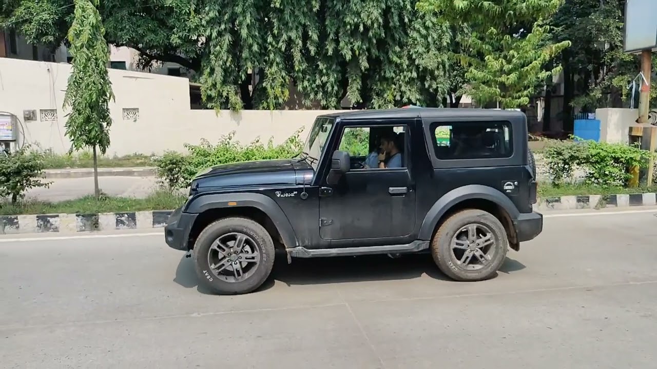 Mahindra Thar Road Presence Status Black Color Looks In Slow Motion