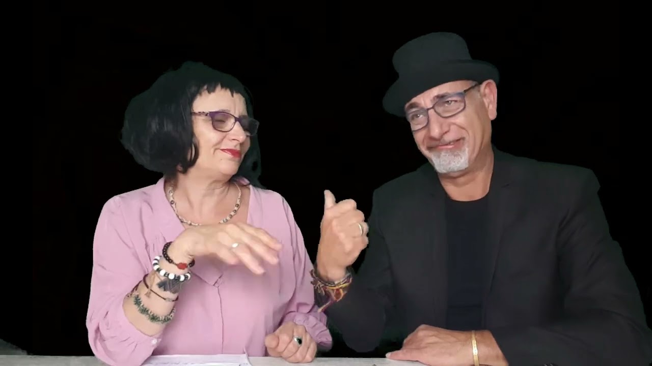 #1781 PRESENTADORES MANUELA Y MANEL LOVE YOU