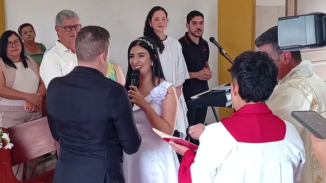 Hoje fui para o casamento da minha sobrinha