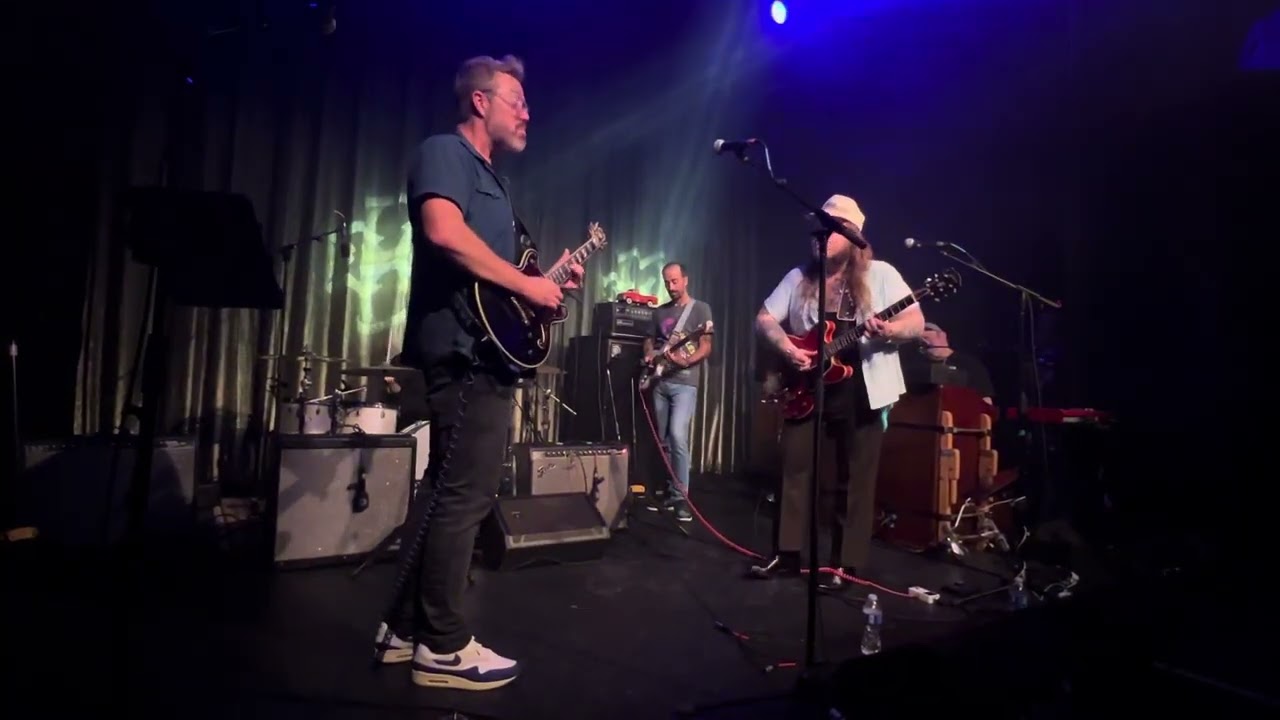 Marcus King blistering Hendrix cover “Red House” with Eric Krasno @Toulouse Theatre NOLA
