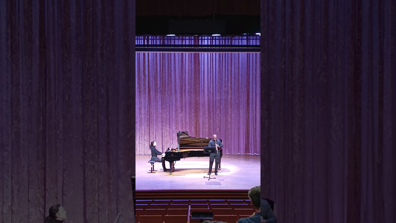Concierto para clarinete y orquesta (acompañamiento de piano Paula Tamarit) de C.M.V Weber 2nd y 3r