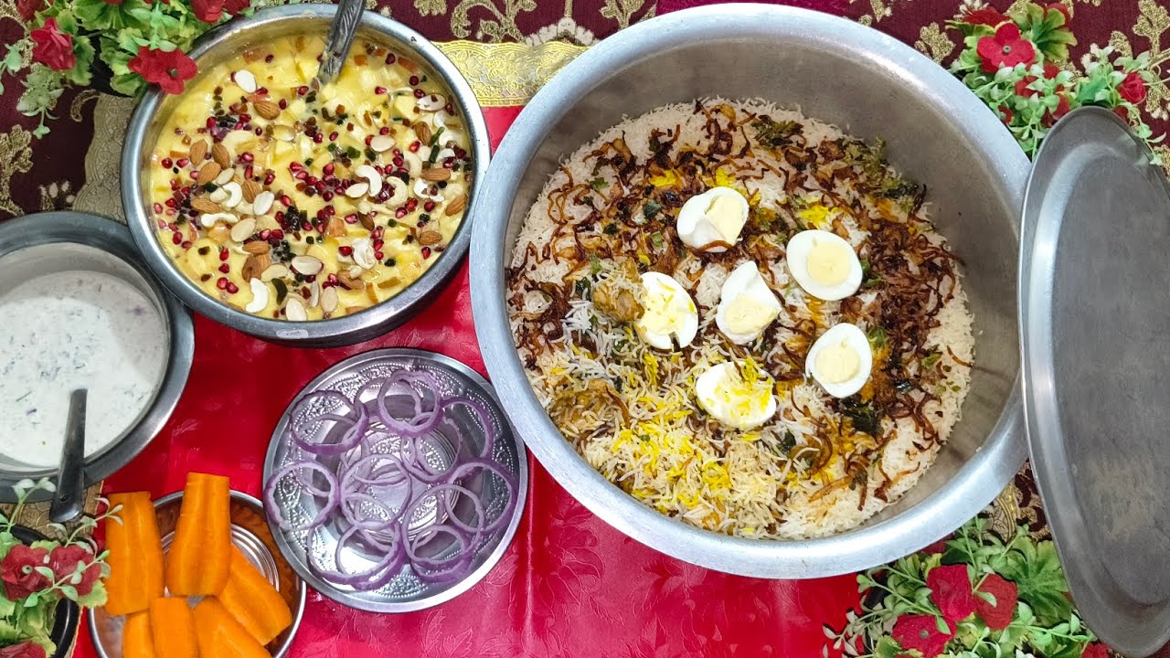 Hyderabadi pakki rakhne ki chicken biryani fruit ka meetha black video 👌😋👍