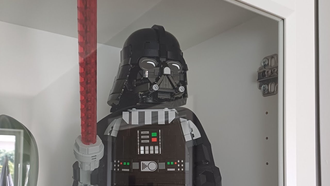 Building the lego star wars set 75461 Darth Vader