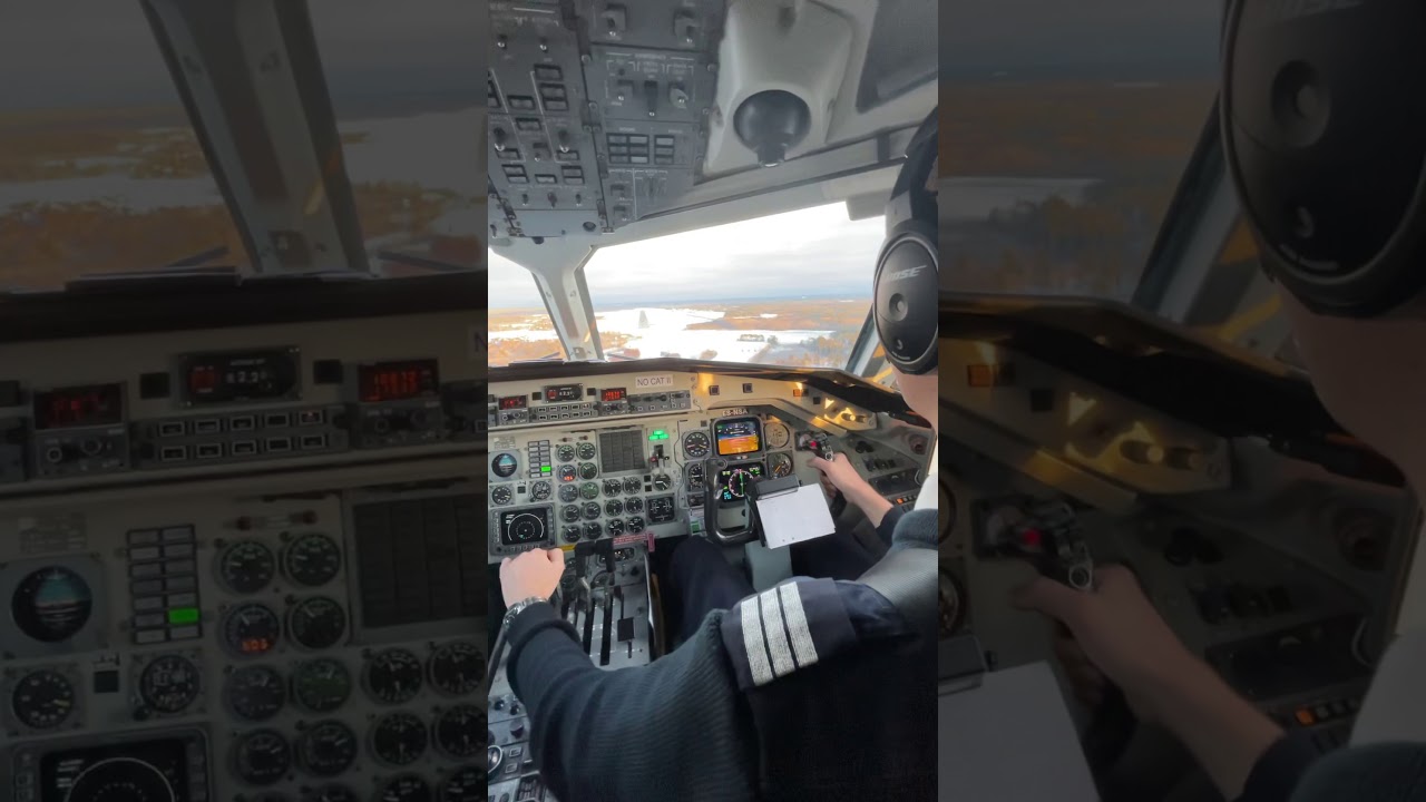 SAAB 340 Landing &Auml;mari Air Base Estonia