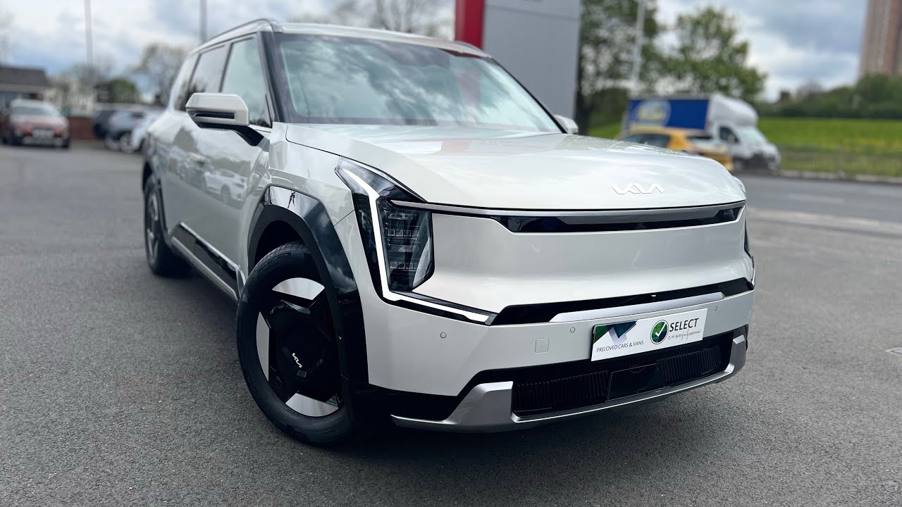 Kia EV9 AIR Lithium Silver