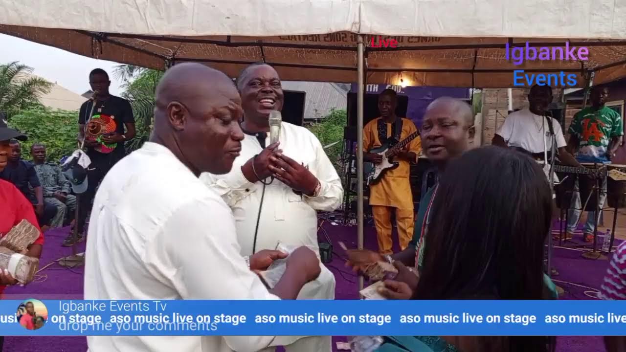 ASO  Ika  music live on stage.