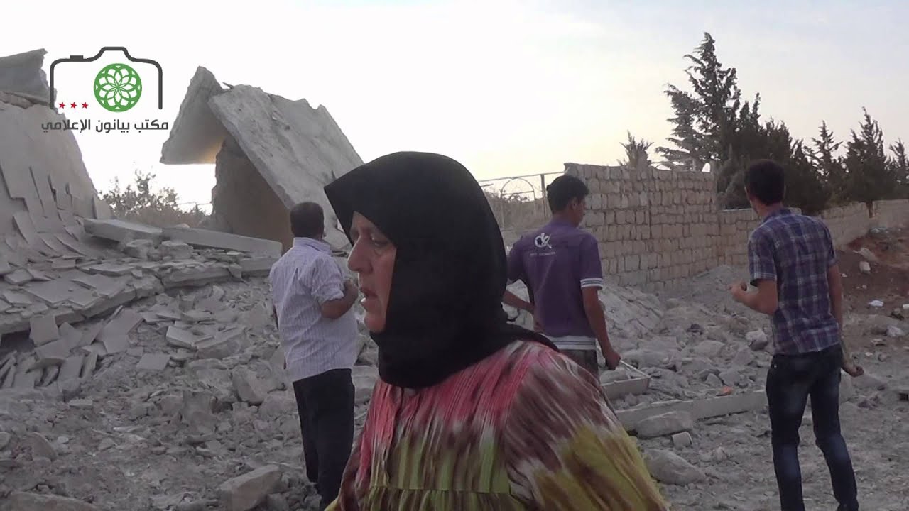 ريف حلب - بيانون || آثار الدمار في المنازل جراء القصف بالبراميل المتفجرة 21-7-2013