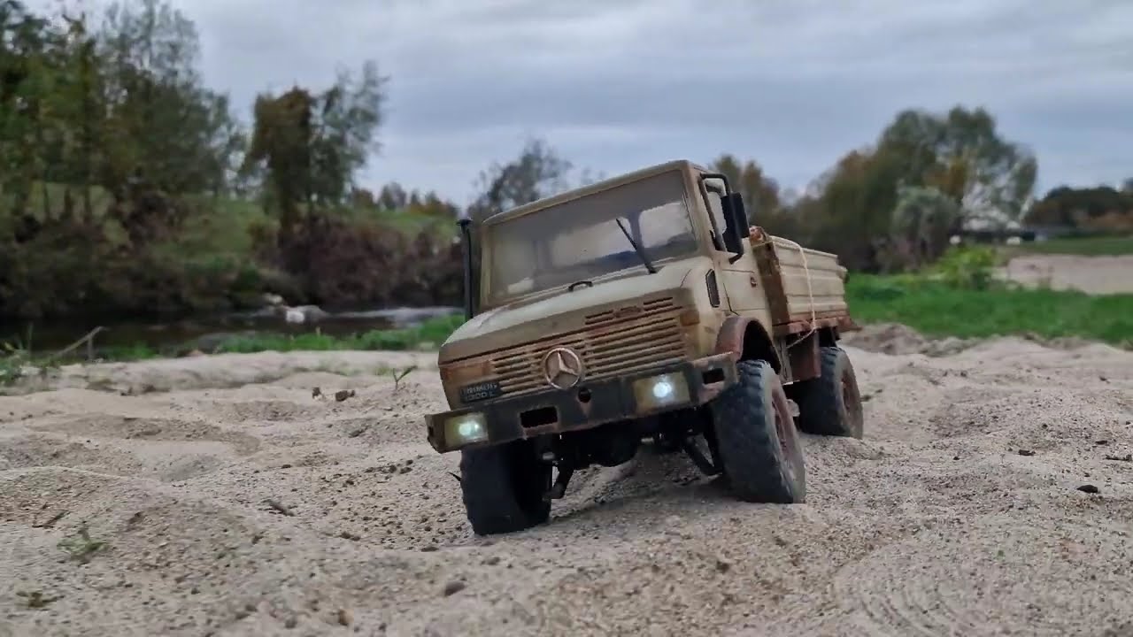 1/12 Rc Crawler Amewi Mercedes-Benz Unimog 4WD