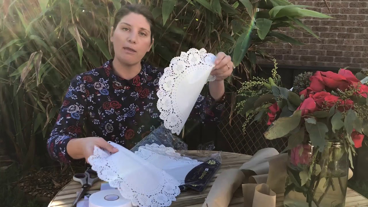 How to make wedding petal confetti cones.