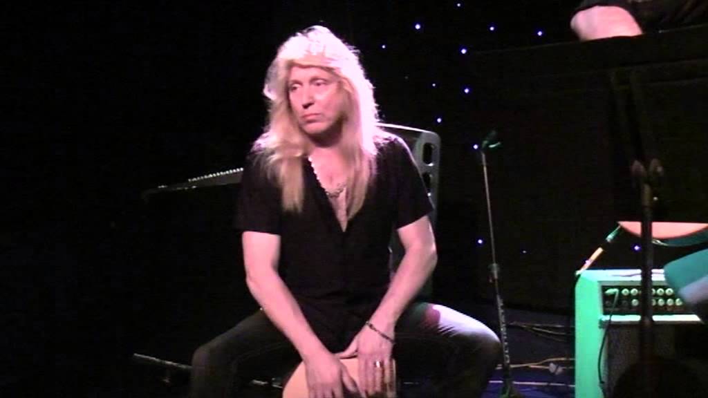 Stryper - Calling On You (Acoustic)