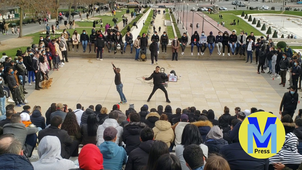 Spectacle de rue au Trocadero (Paris 14/03/2021)