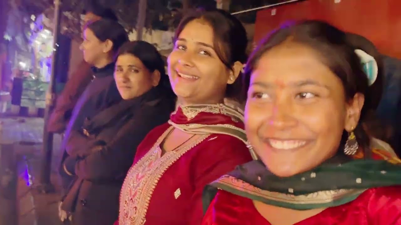 Aligarh ka mela me kiye bhot jada maje