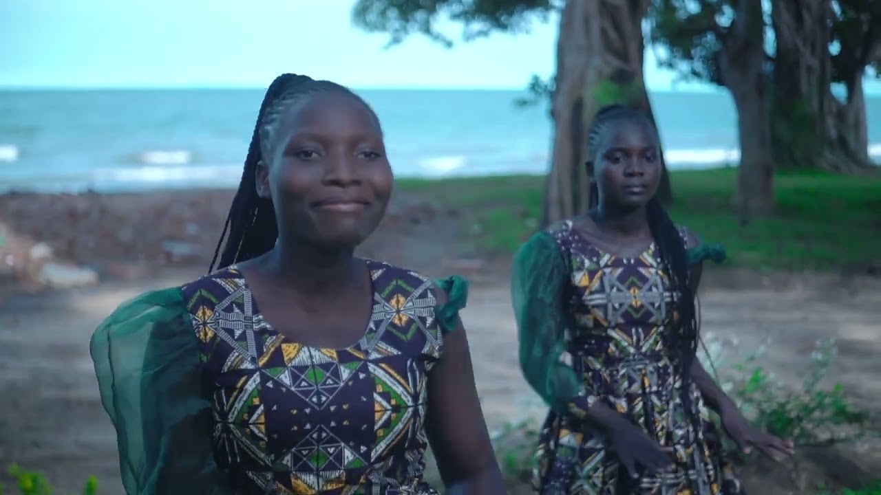 Dwangwa Zambezi Youth Choir -Adza ndi Mitambo