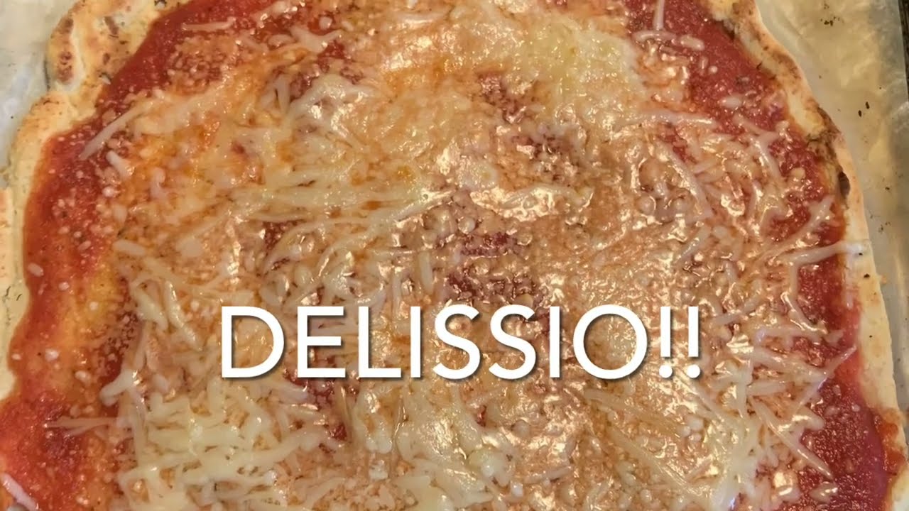 Almond flour & cottage cheese pizza 