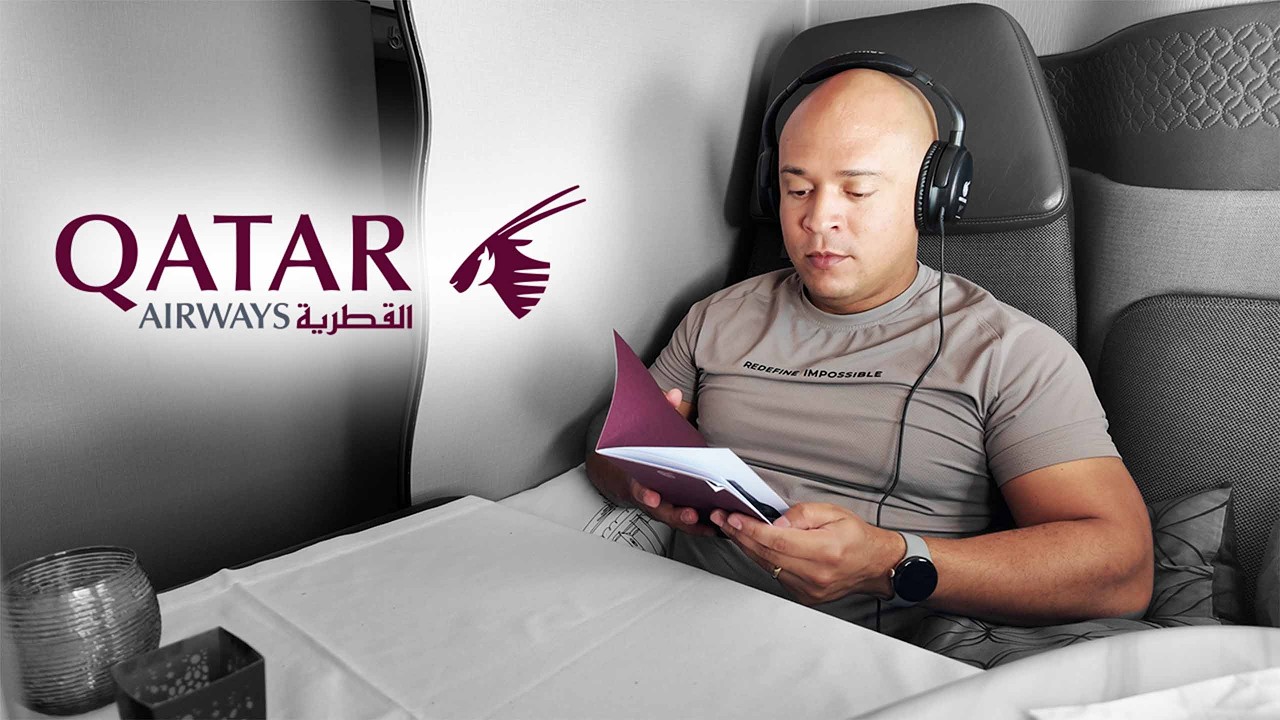 QATAR AIRWAYS Qsuite! 🤯  (My First Time!) | Singapore to Doha