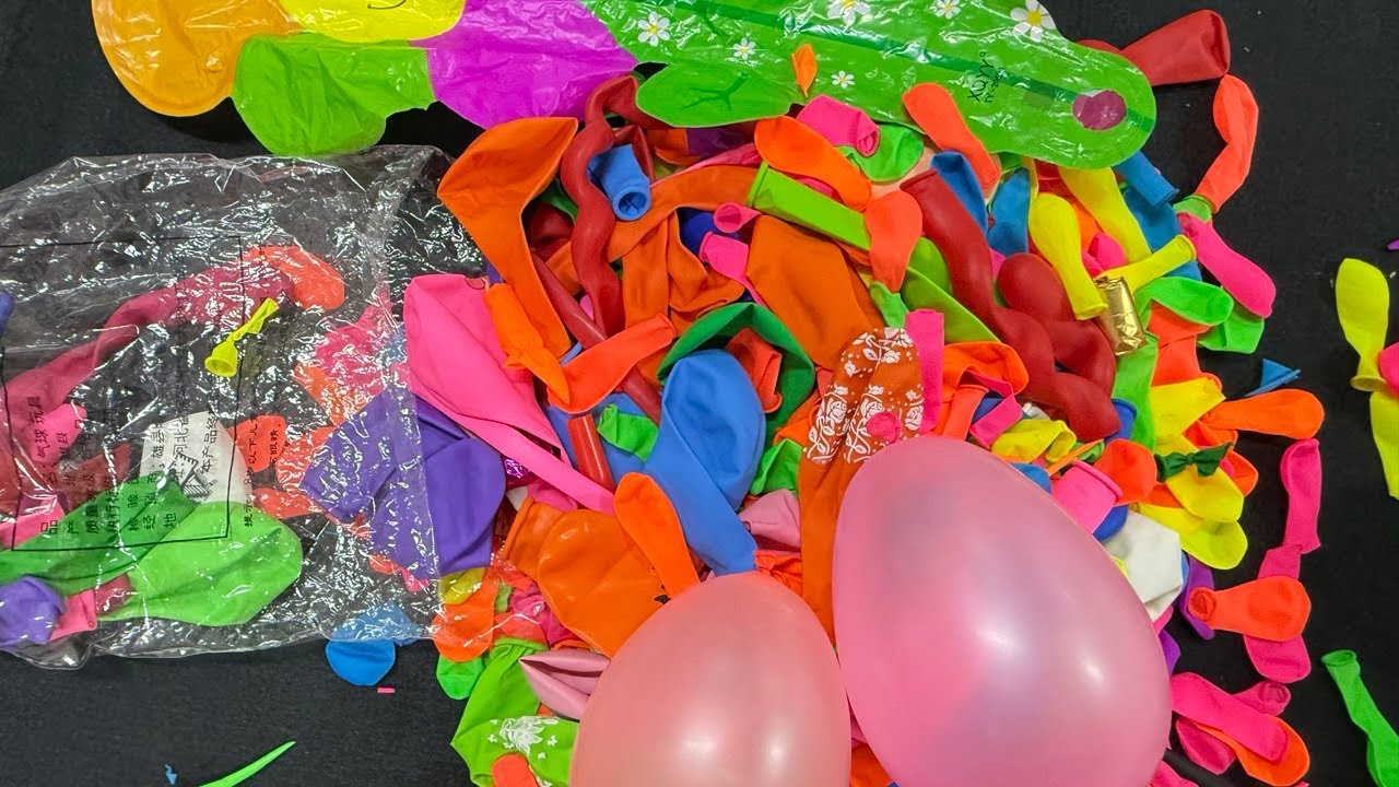 Satisfying Balloon popping ASMR relaxing #balloons #balloon_pop #balloons #balloon_show