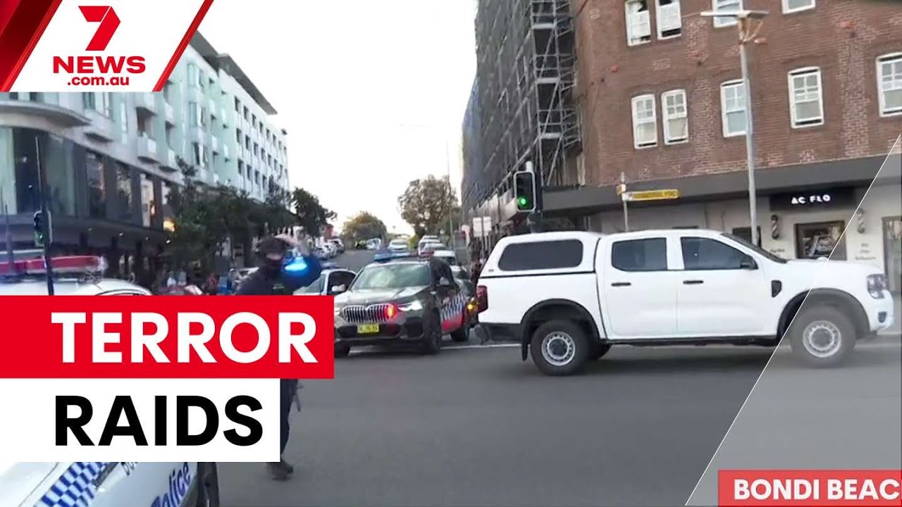 Terror raids continue after Bondi Beach massacre | 7NEWS