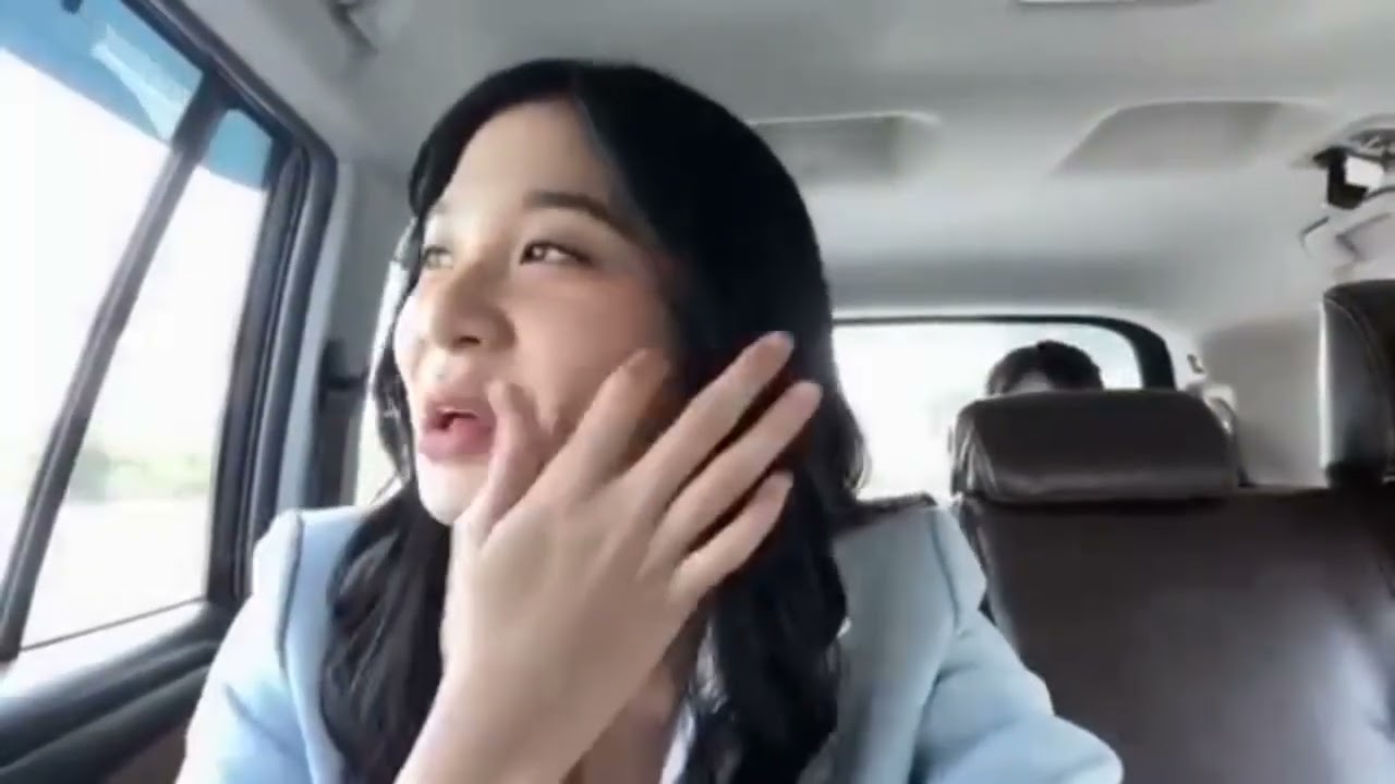 Karena Kau Terlalu Indah - Azizi