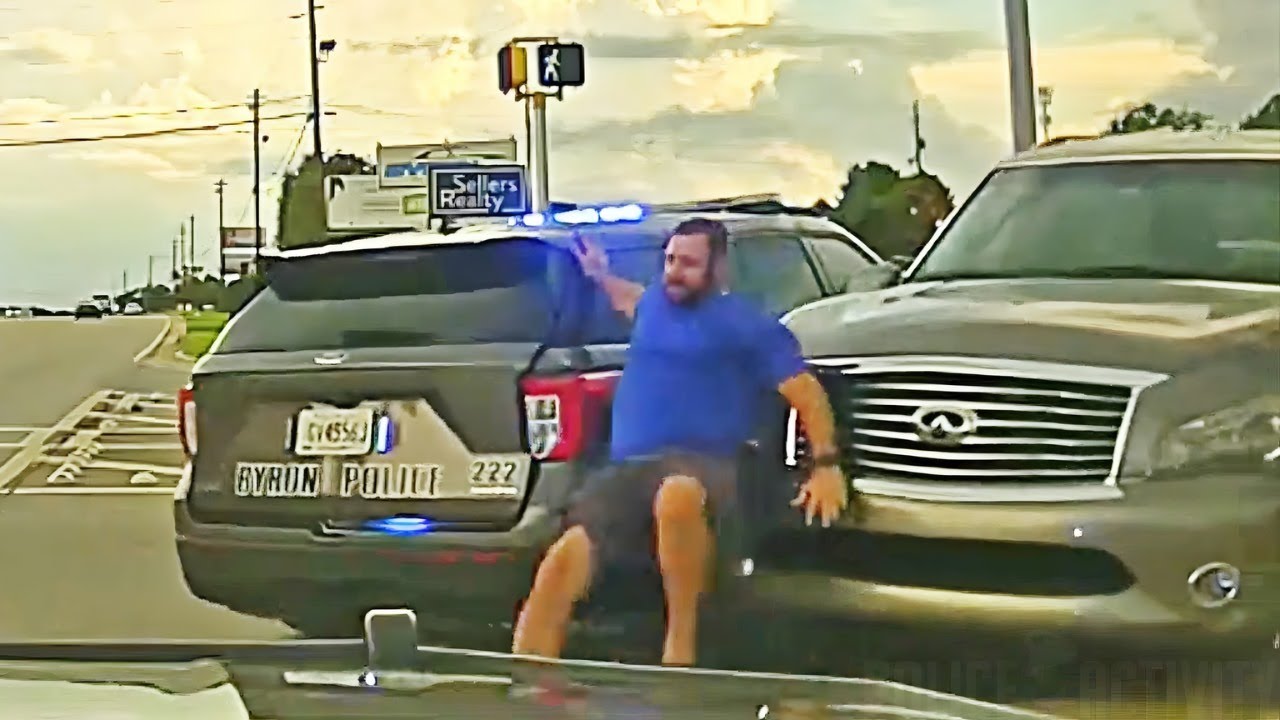 Desperate Mother Rams Multiple People & Police Cars While Trying to Avoid Arrest
