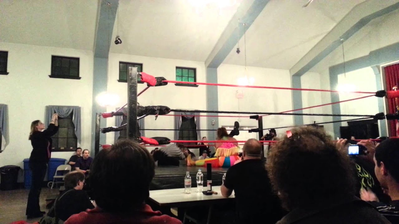 Indy Gurlz: Kyoko Inoue defeats Mercedes Martinez