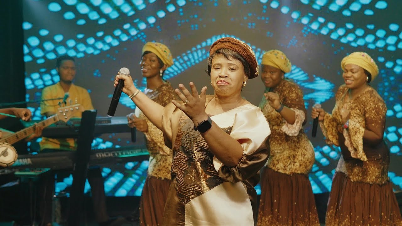 Omeriwo Omeriwo Reprise (Live) - Lilian Nneji