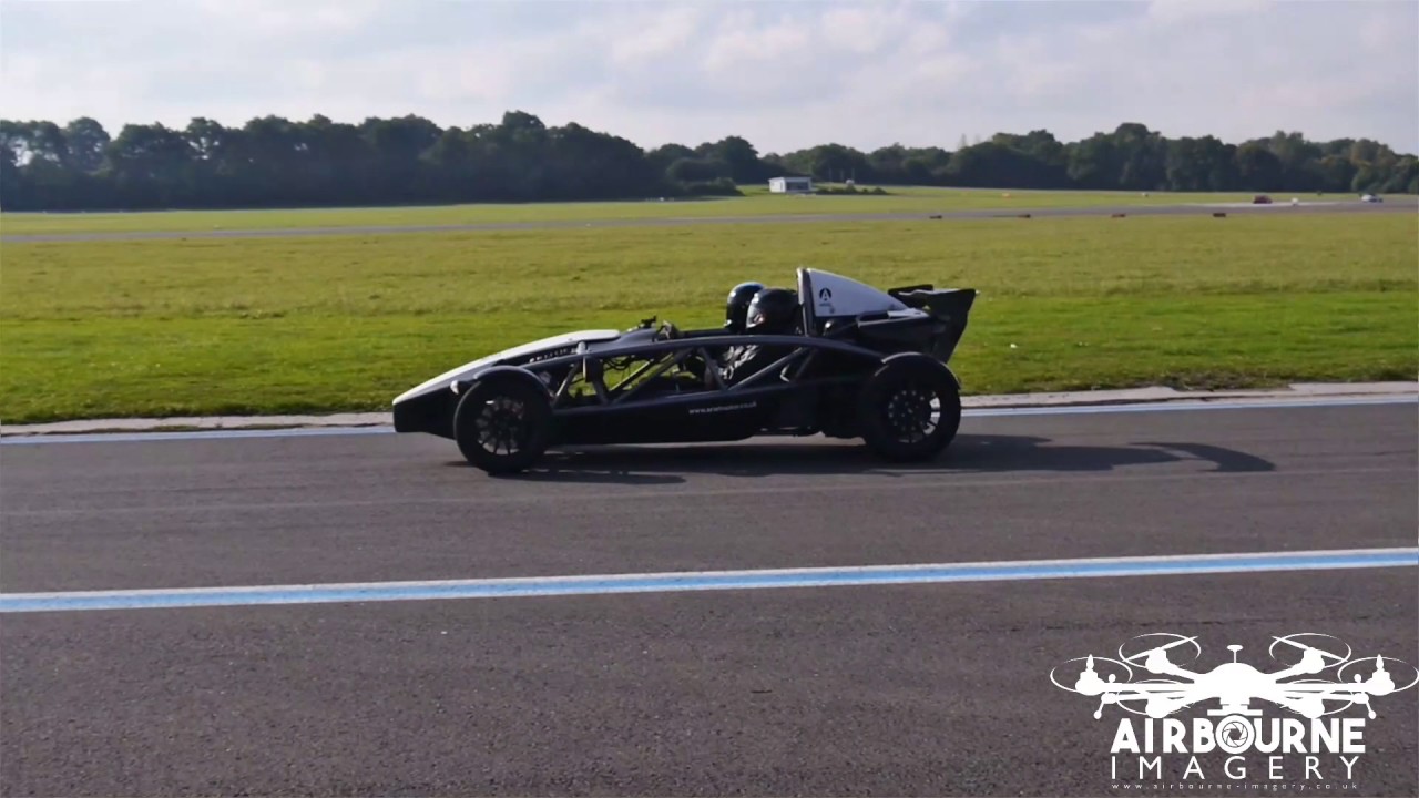 Everyman Racing at Dunsfold Aerodrome