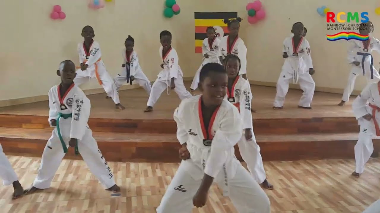 [16th Graduation Ceremony & Presentation 2022] Taekwondo in P.3 students with Mr. Yeo