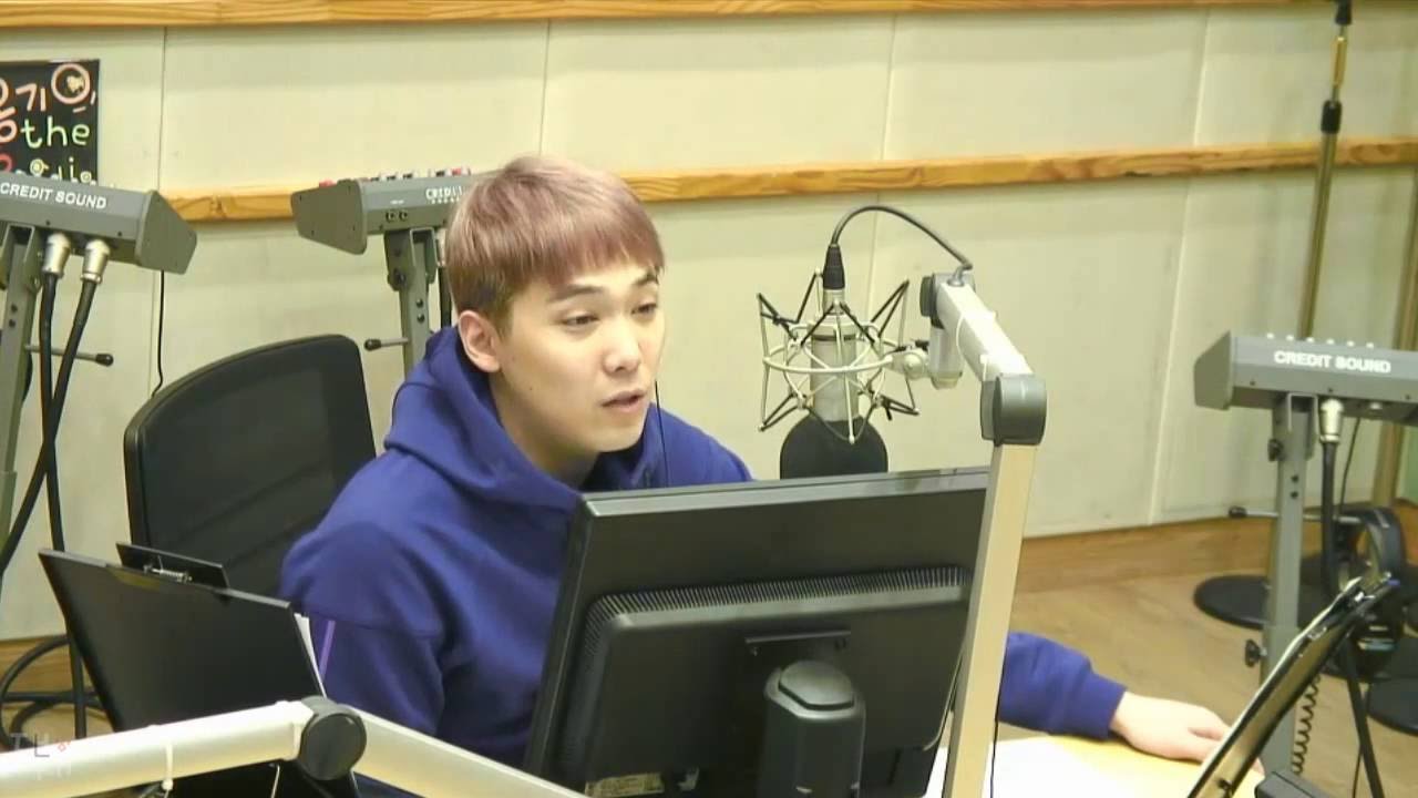 [720p]161130 DJ LeeHongGi - Kiss The Radio (Full)