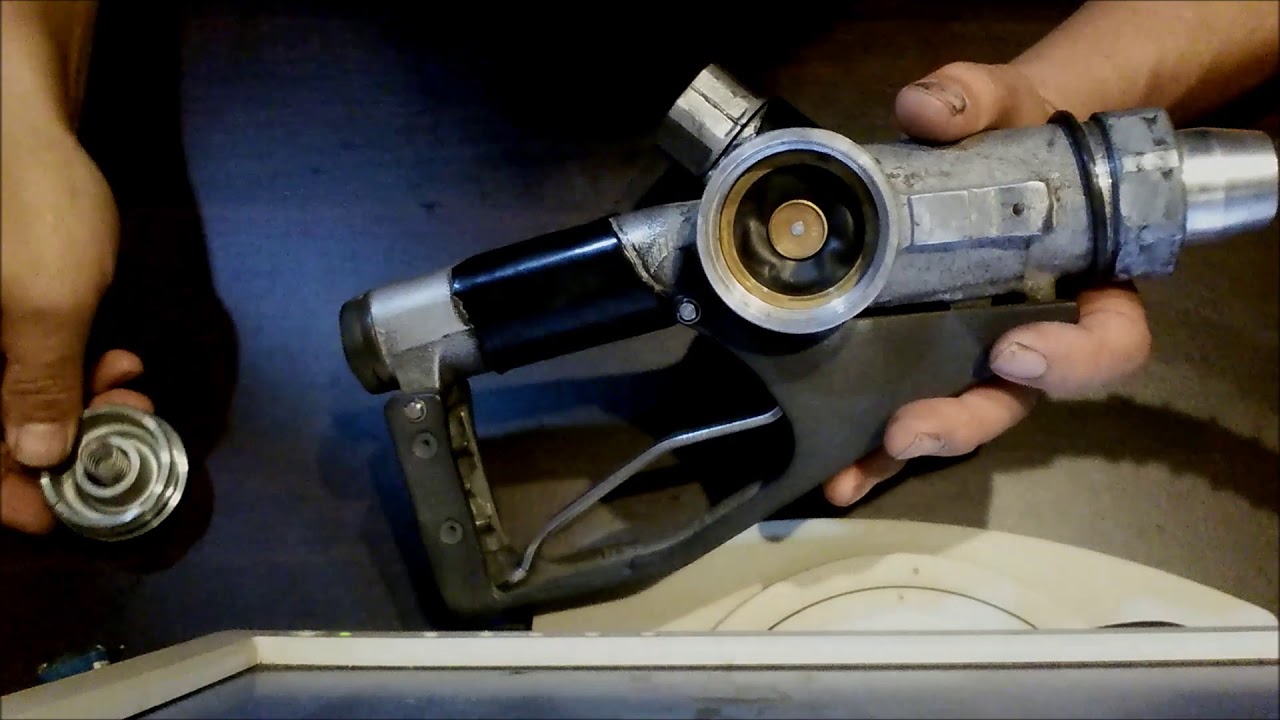 ガソリンスタンド知ってる？給油ガン・ノズル満タンになると止まるなぜ？オートストップKnow gas station?　＃給油　＃ガン　＃ノズル　＃オートストップ　＃ガチャ止め