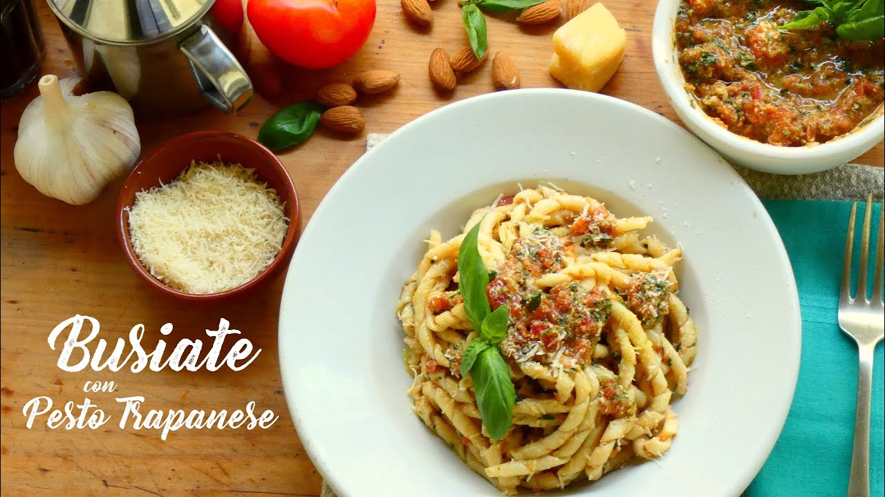 Sabores de Verano: Pasta a la Trapanese con pesto de Tomates y Almendras
