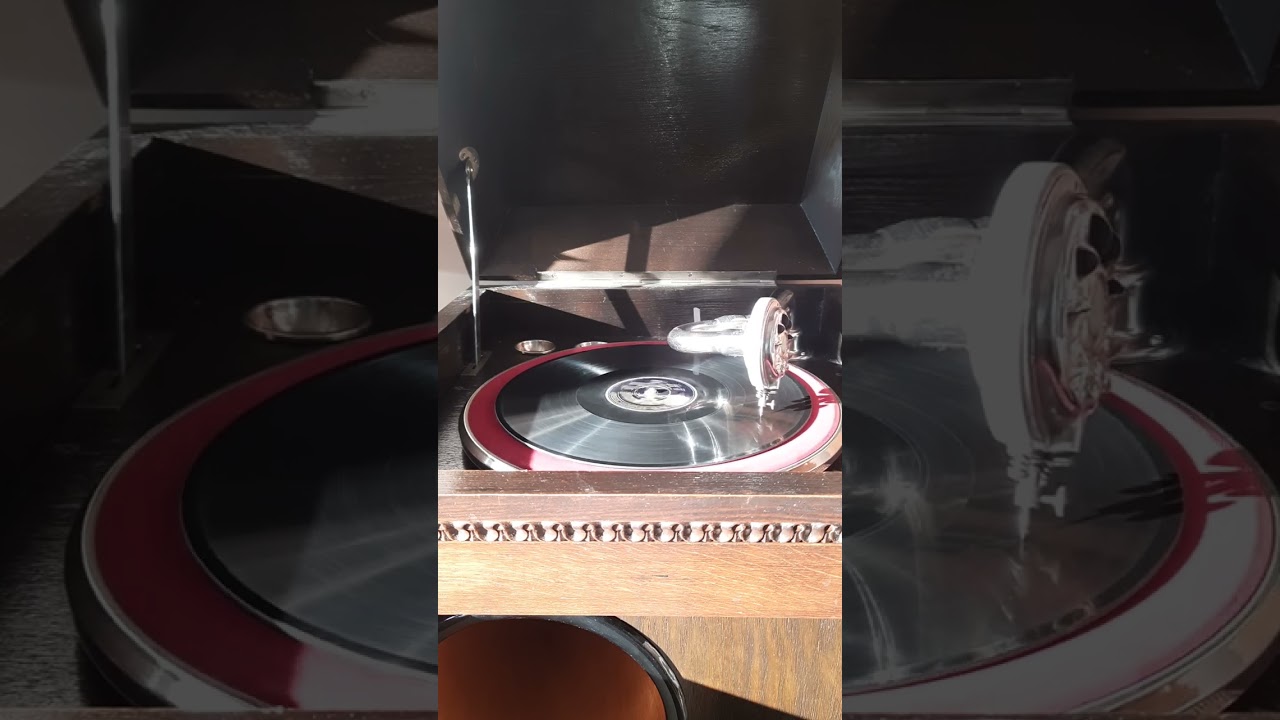 ODWIEDZI MNIE PAN. Tango z 