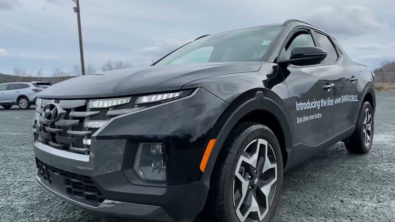 The First Ever Hyundai's Urban Pickup Truck! 2022 Santa Cruz Review!
