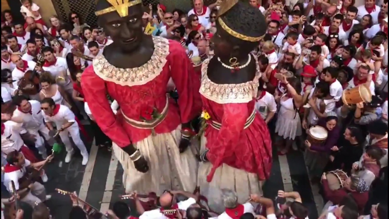 Gigantes de Pamplona (americanos) - Candombé Para José