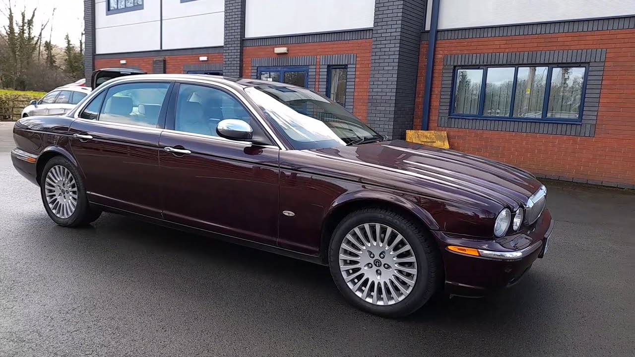 Lot 68 - 2006 Daimler SuperEight