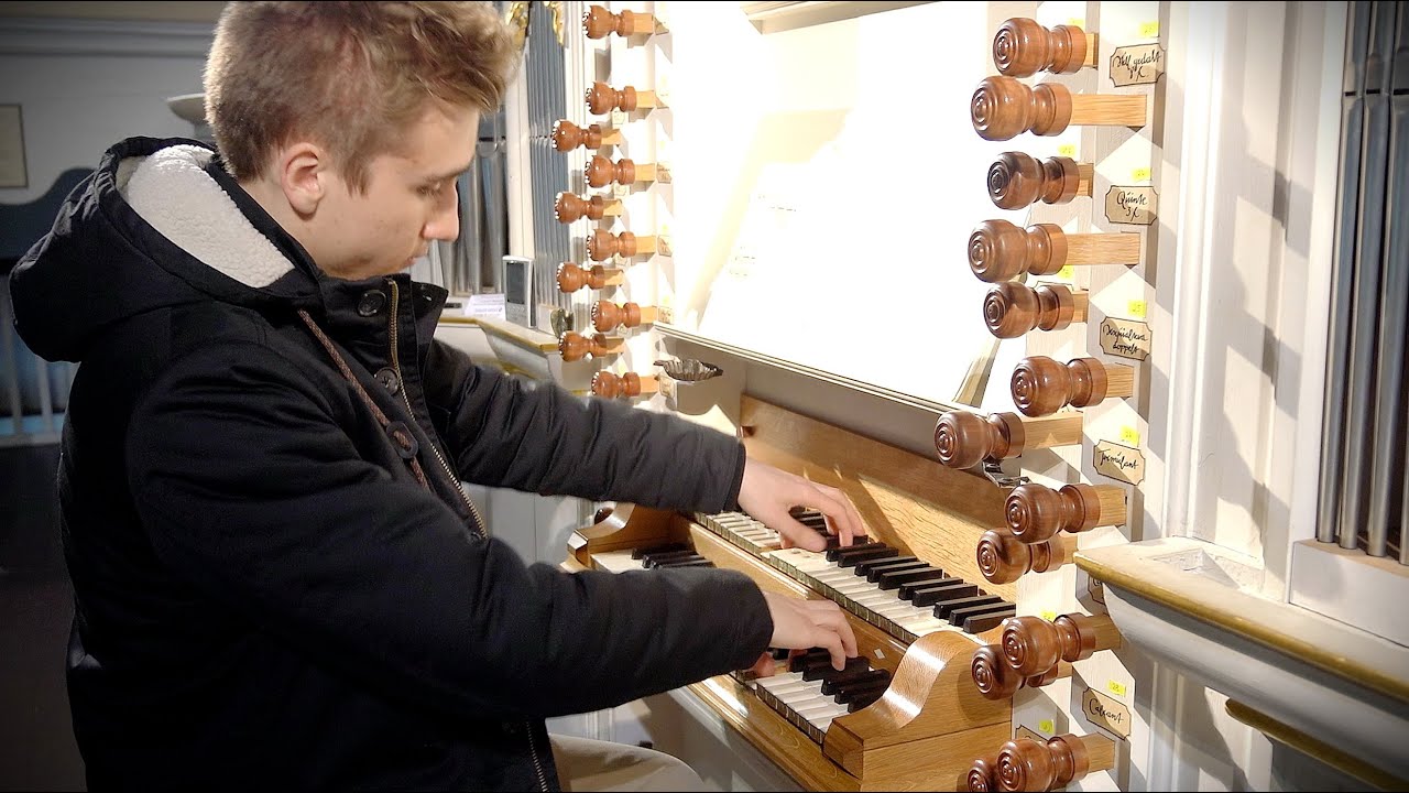 BACH - 
