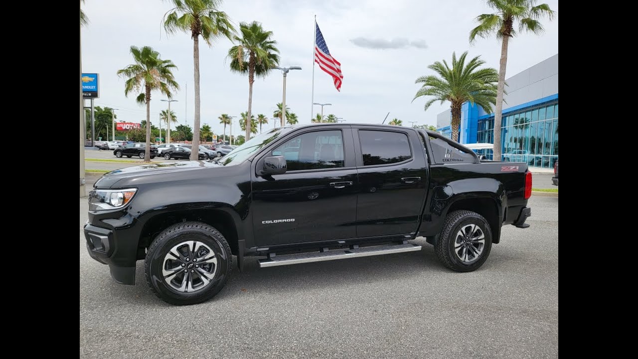 Chevrolet Colorado 2022, Z71, V6, Crew Cab en Español