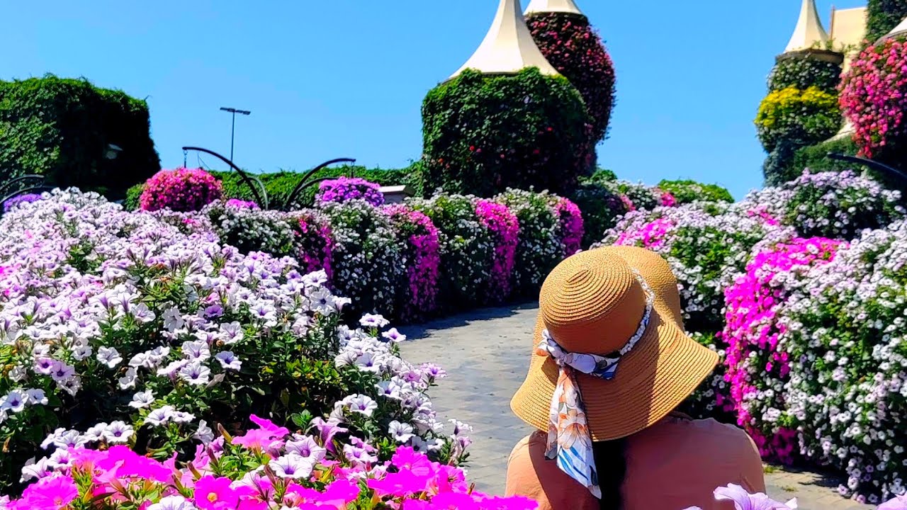 30 March 2025 Dubai Miracle Gardenحديقة دبي المعجزة