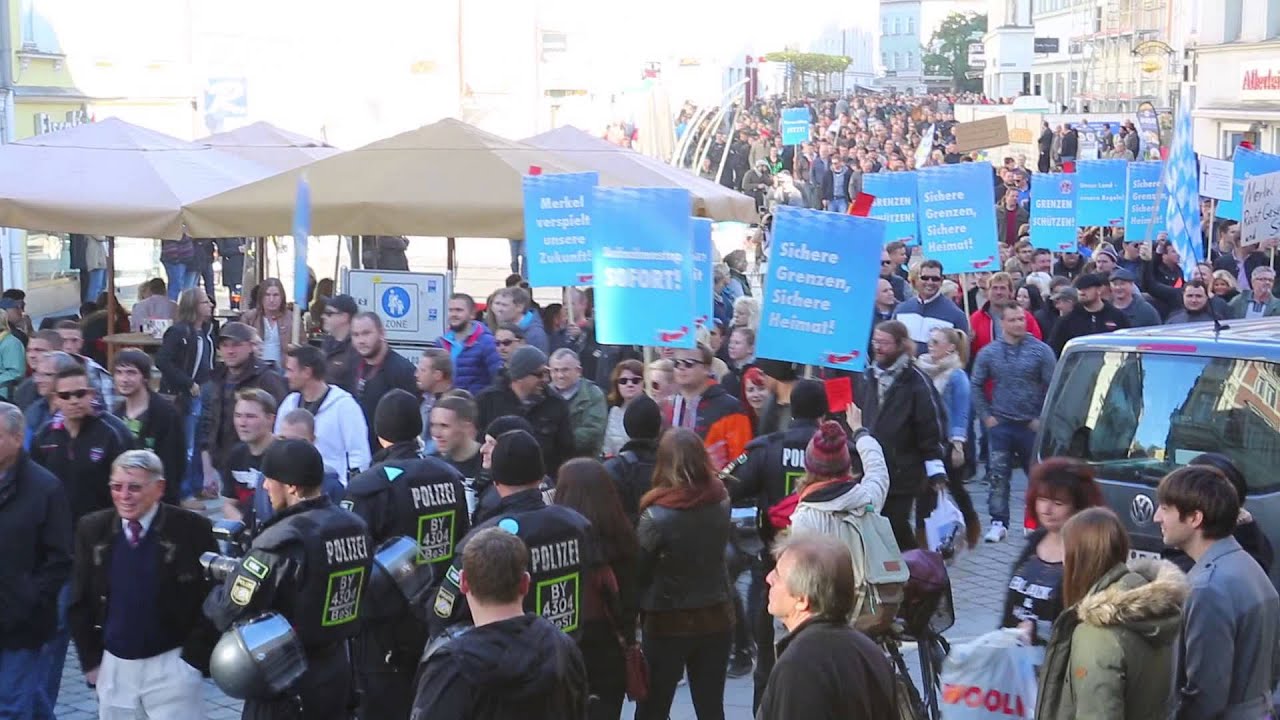 AfD-Demo und Gegenkundgebung in Passau am 31. Oktober 2015