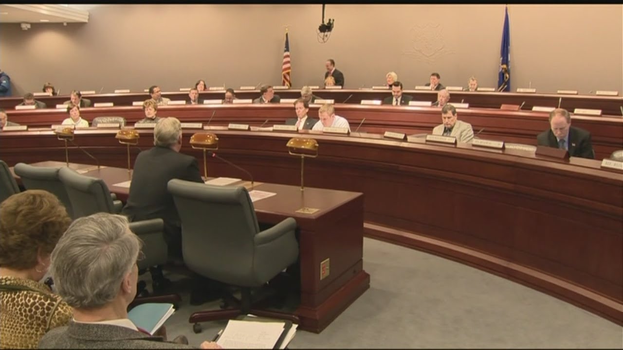 Lawmakers urged to scrap car tax plan
