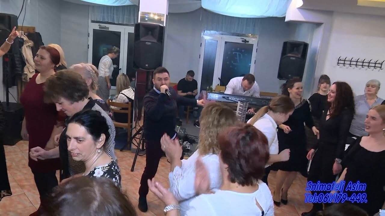Elvir Mujanović Pjeva na Zabavi za Najljepše Dame Novo Uživo Najbolje do Sada  Asim Snimatelj