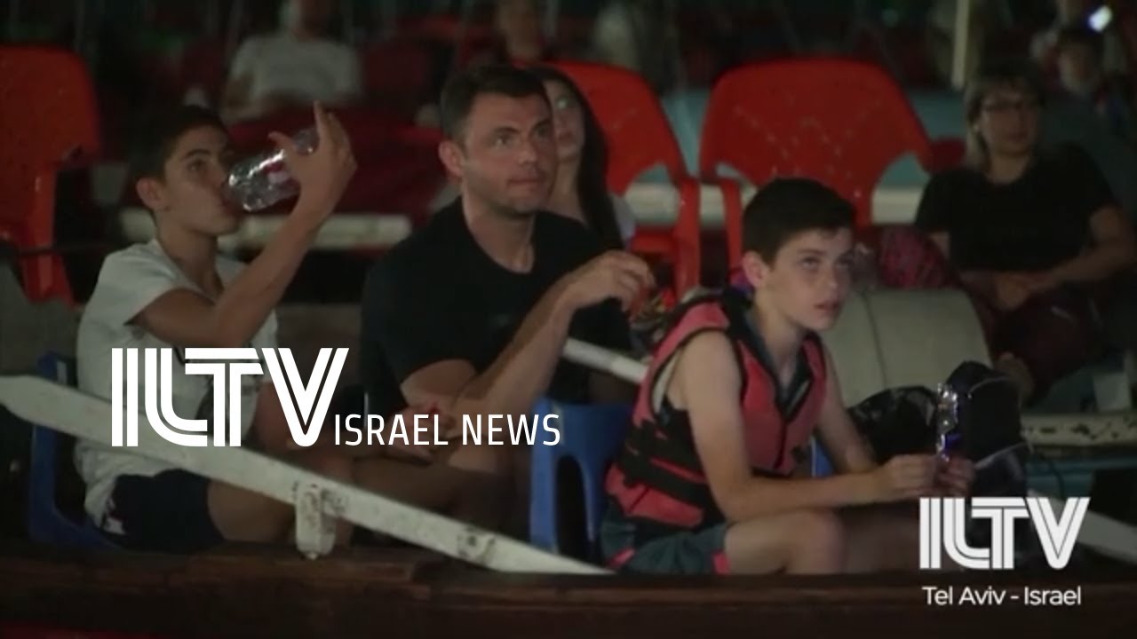 City of Tel Aviv treats residents to a film on the water