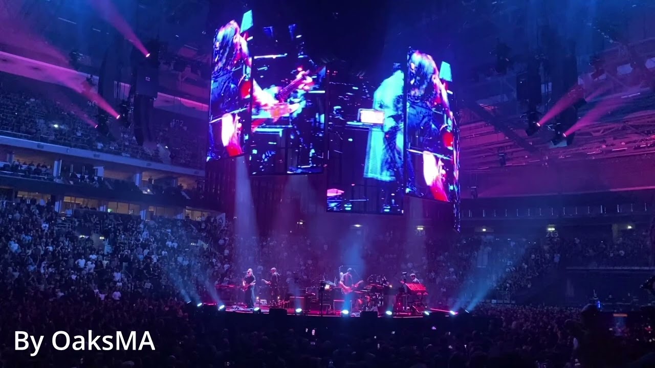 Radiohead - 12th December 2025 (Live at Uber Arena, Berlin) - An OaksMA Recording