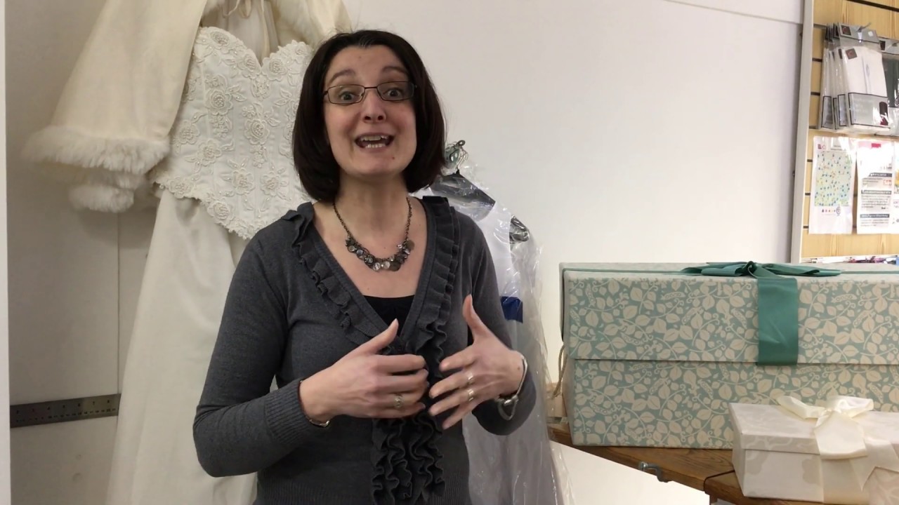 How to preserve your wedding dress?