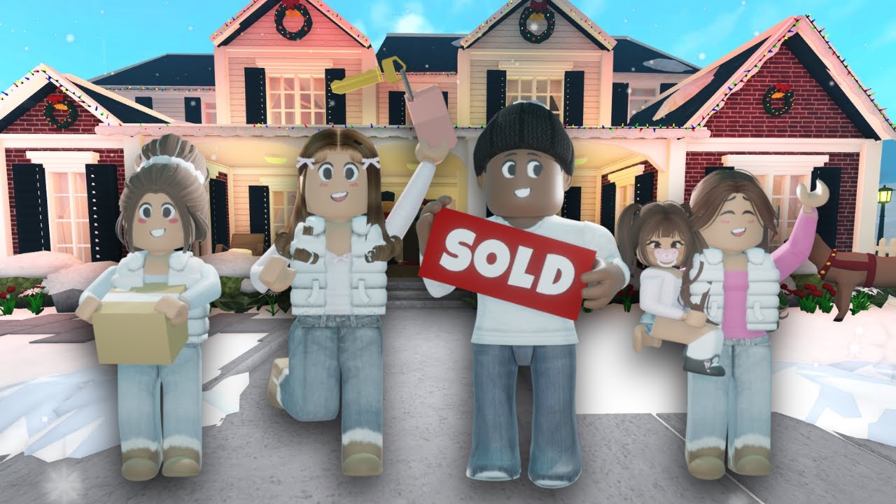 Moving into our 💵Million Dollar💵 Home *CHAOTIC*  | Bloxburg Family VOICED Roleplay