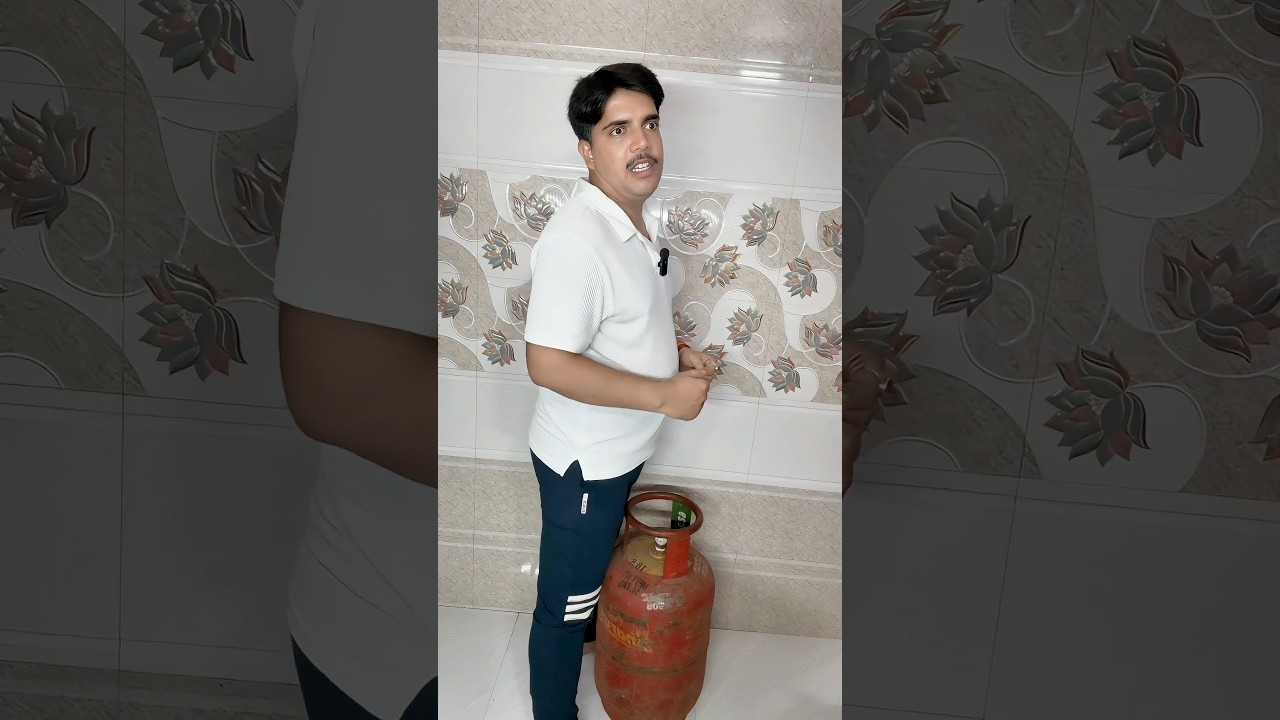 Padosan ki kitani chinta hai 🤣 #comedy #funny #explore #trending #shorts #viral @DurgvanshamDiksha
