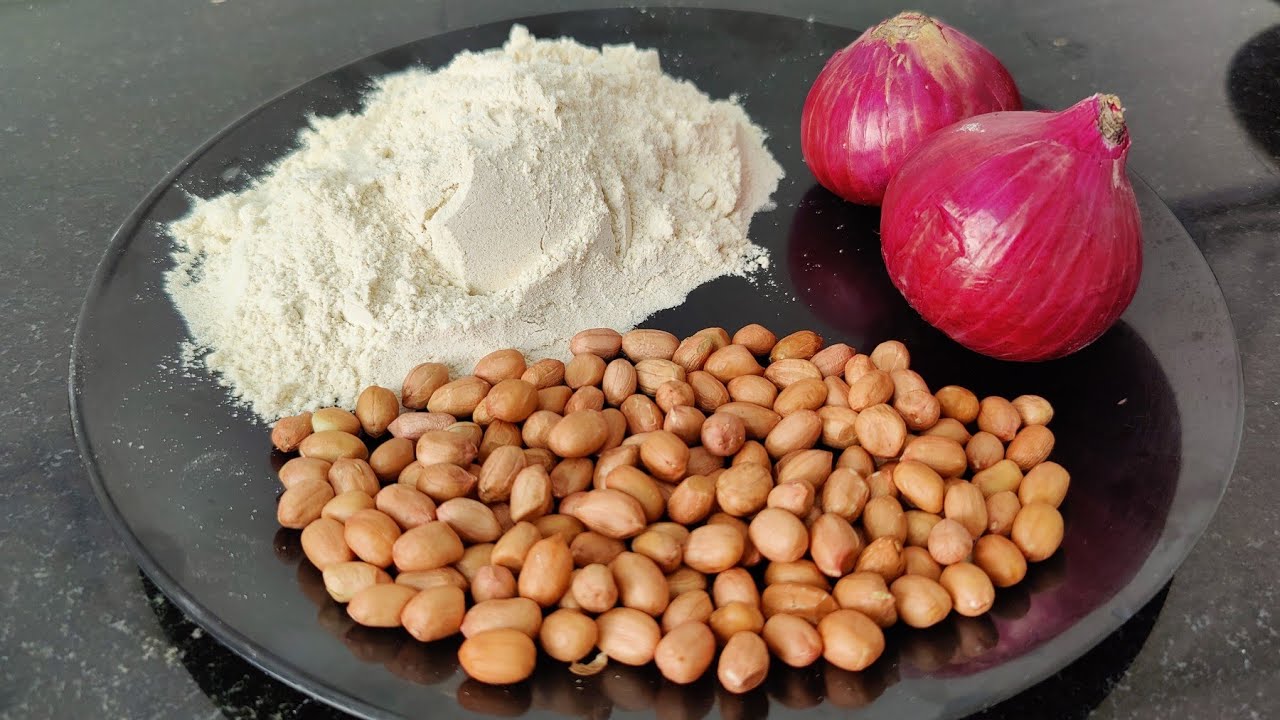 सकाळच्या न्याहारीसाठी बनवा असा एक आगळावेगळा भन्नाट खुसखुशीत खमंग कधीच खाल्ला नसेल असा एक पदार्थ